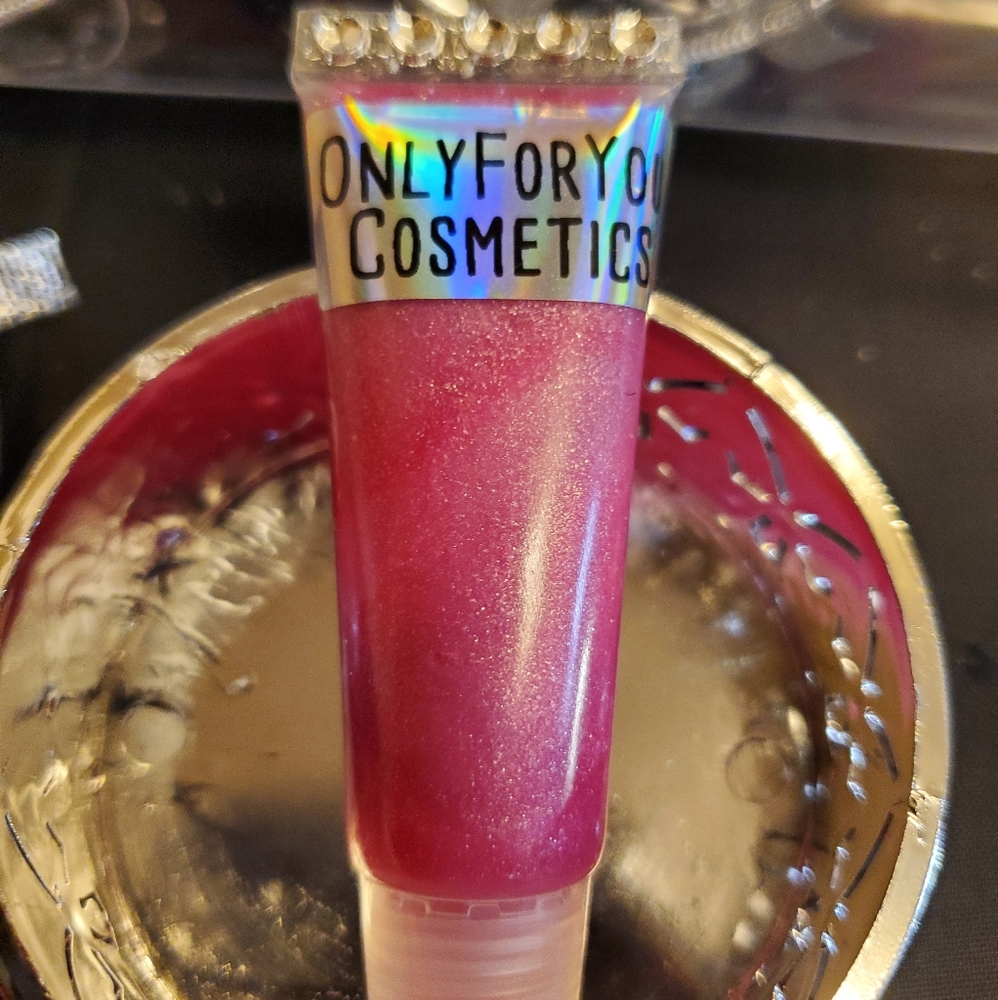 Lip gloss